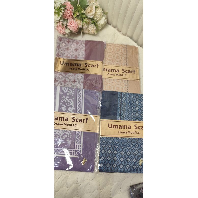 Osaka umama motif scarf