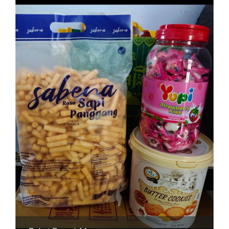 

*Paket Parcel jajan lebaran