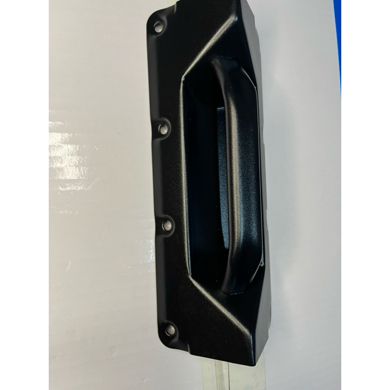 Handle sudut hardcase hitam