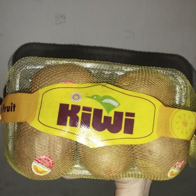 

kiwi green kiwi hijau 800gr