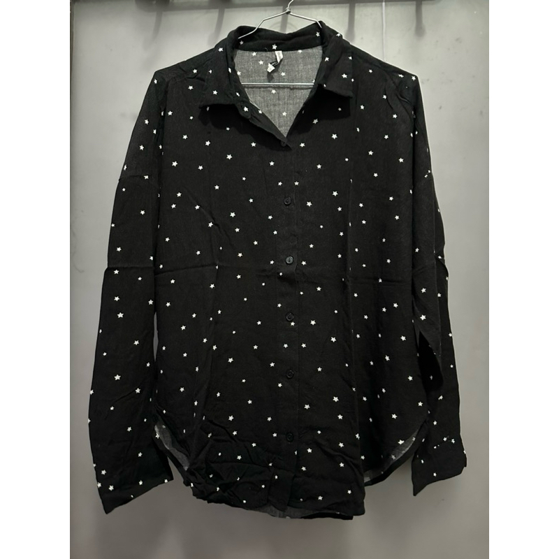 kemeja hitam colorbox size L (preloved)