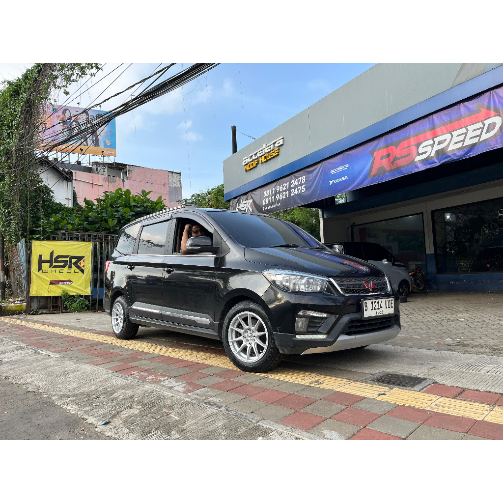 PAKET VELG PLUS BAN 195 60 R15 UNTUK MOBIL WULING CONFERO USE VELG HSR SHINJUKU RING 15