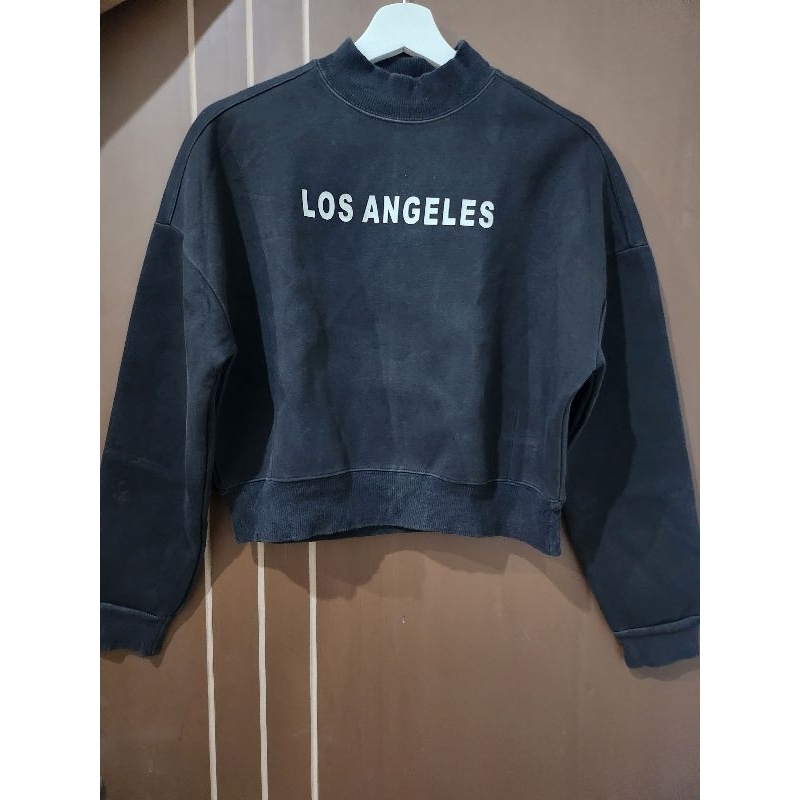 Sweater Los Angeles hitam | Sweater crop top
