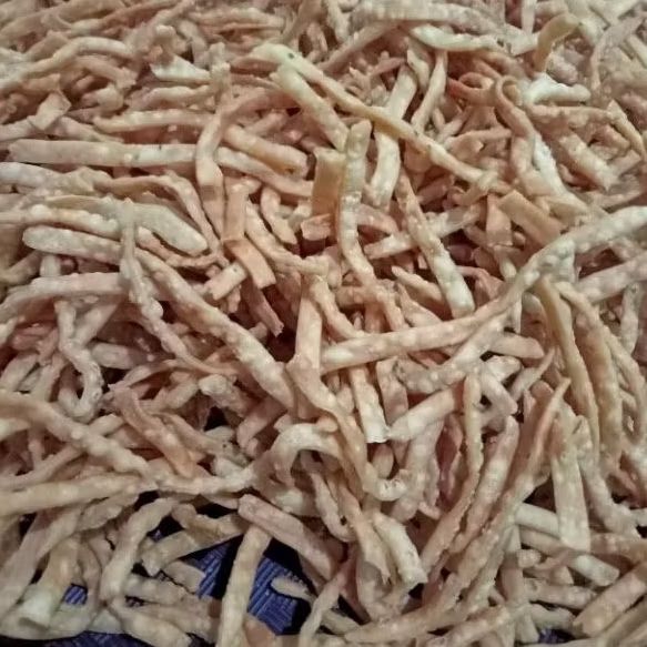 

[DISTRIBUTOR] Stik Bawang 100 Gram Renyah dan Gurih
