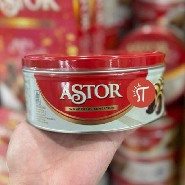 

Astor Festive kaleng 156 gram