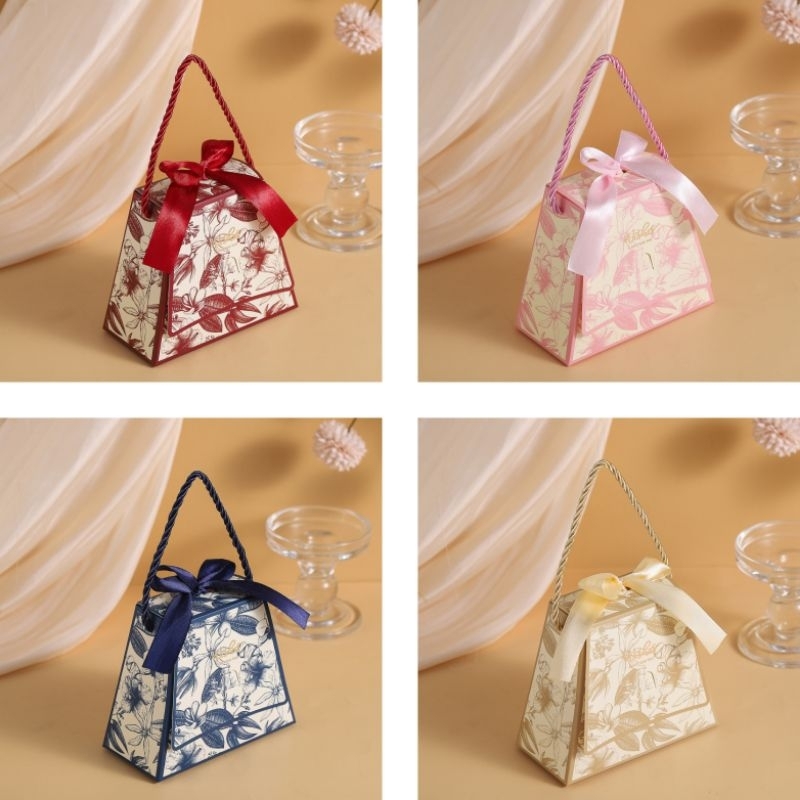 

BOX WEDDING KOTAK SOUVENIR COKLAT PERMEN GIFT NIKAHAN