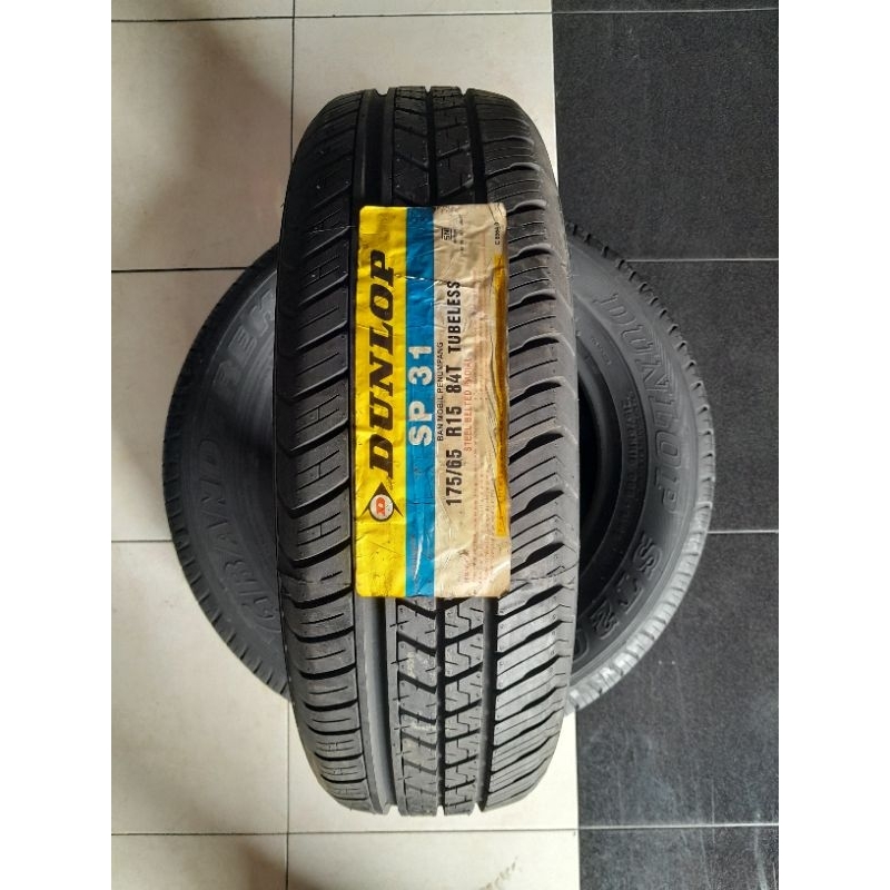 Ban Luar Dunlop 175/65 R15