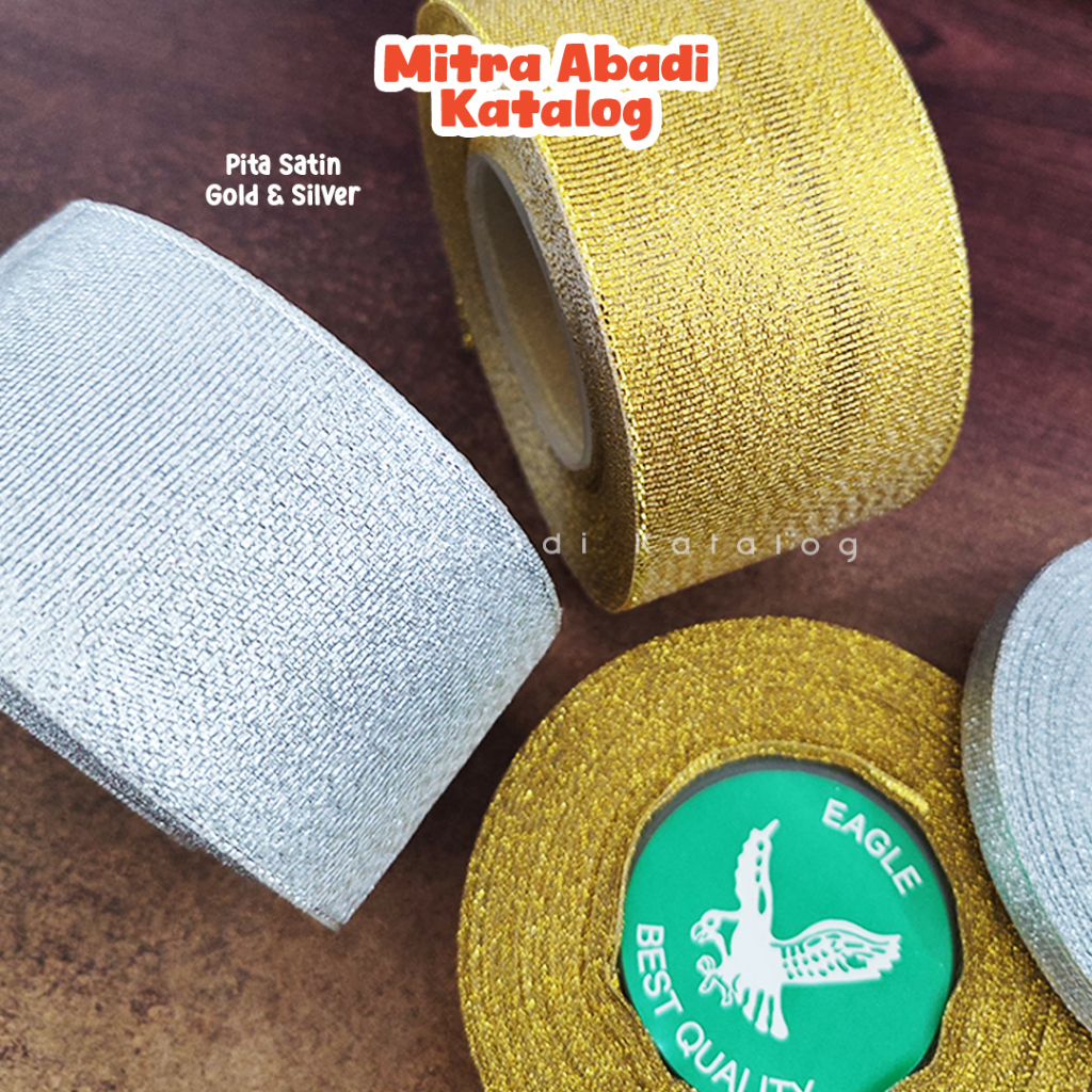 

PITA SATEEN GOLD & SILVER / 1 roll satin emas perak ukuran 1/4, 1/2, 3/4, 1, 1 1/2, 2 inch inci pita glitter dekorasi kado hadiah parcel hampers natal lebaran souvenir perlengkapan party pesta kreasi prakarya / mitra abadi katalog jogja