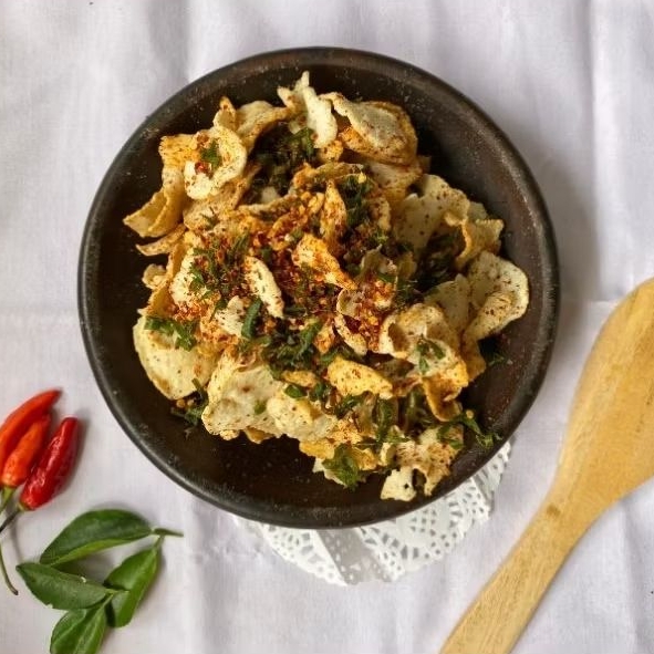 

TastyTreats Basreng Kriuk (Pedas Daun Jeruk) Renyah Dijamin 100% Tidak Keras