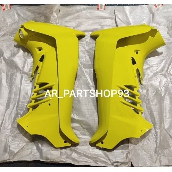 LEGSHIELD SAYAP DEPAN LUAR DALAM KUNING SHOGUN SP 125 LAMA ORIGINAL NEW SUZUKI 100%