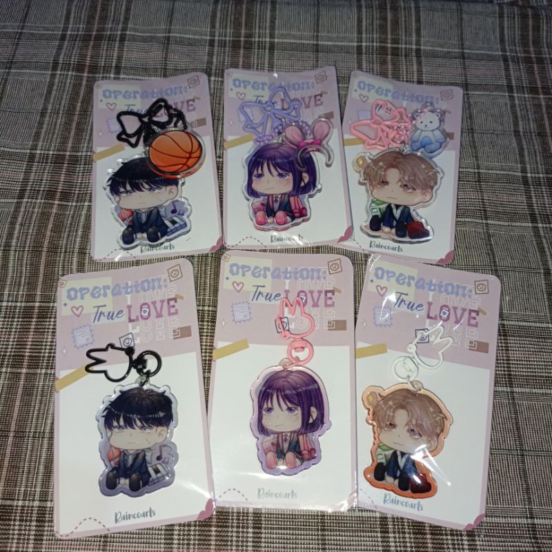 Operation True Love Keychain by: Raincoarts from webtoon "Operation True Love" Shim Soo-ae, Go Eunhy