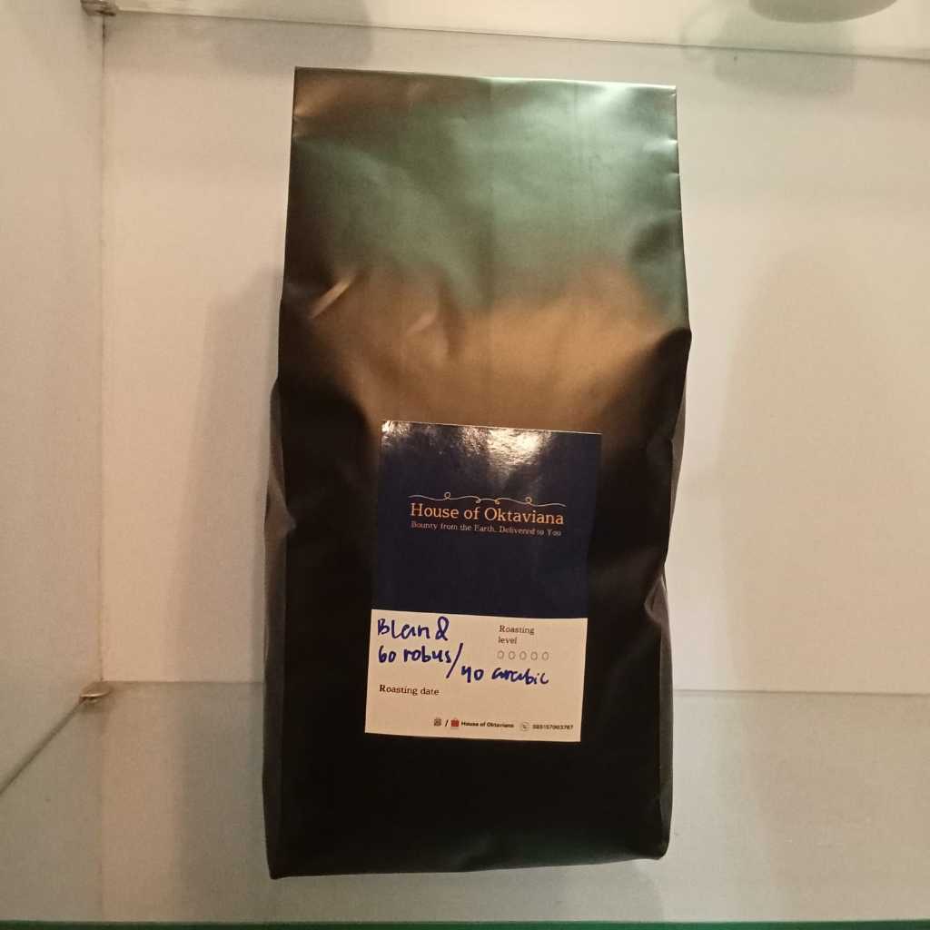 

Kopi Blend Arabika Robusta Temanggung Roasted Beans 1000 gram