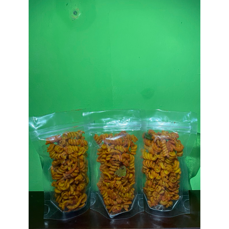 

Makaroni pedas gurih