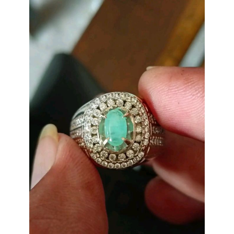 Cincin Natural Emerald Berryl Zamrud