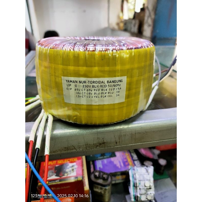 trafo toroidal 15A   65v ct 65v  extra 18v ct 18v  12v ct 12v
