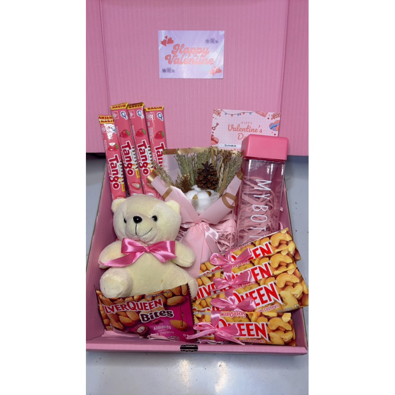 

Hampers Pink Valentine Day Ready teddy buket cokelat