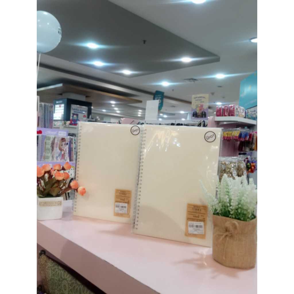 

Gramedia Karawaci - The Spot Notebook Coil Dot B5