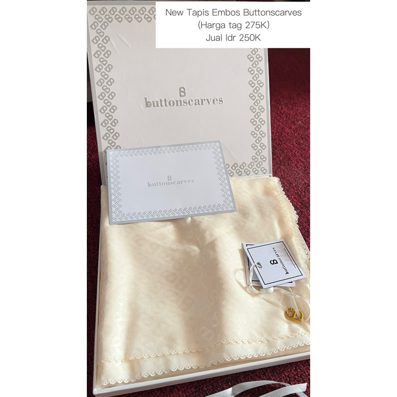 preloved Buttonscarves Zytadelia tapis embos Wearing Klamby Heaven lights Radwah