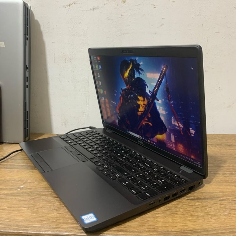 DELL PRECISION 3541 CORE i7 gen 9