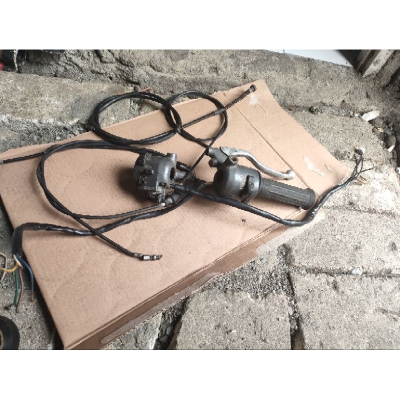 holder kanan kiri Yamaha l2super original