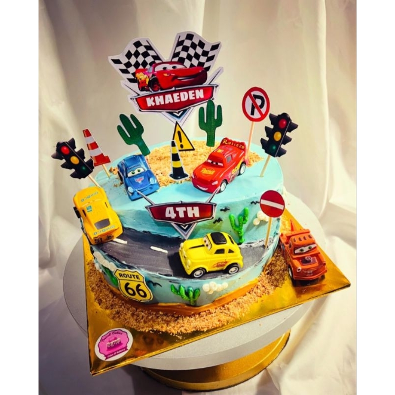 

Kue ulang tahun Cars / MC QUEEN /bisa costume