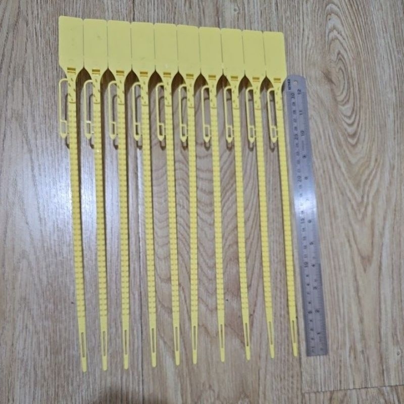 

Clearance stok cableties yellow 30cm 10pcs