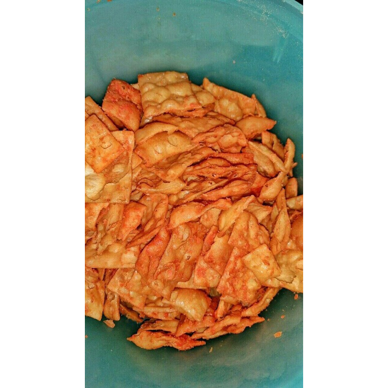 

Keripik pangsit pedas daun jeruk 250 gram