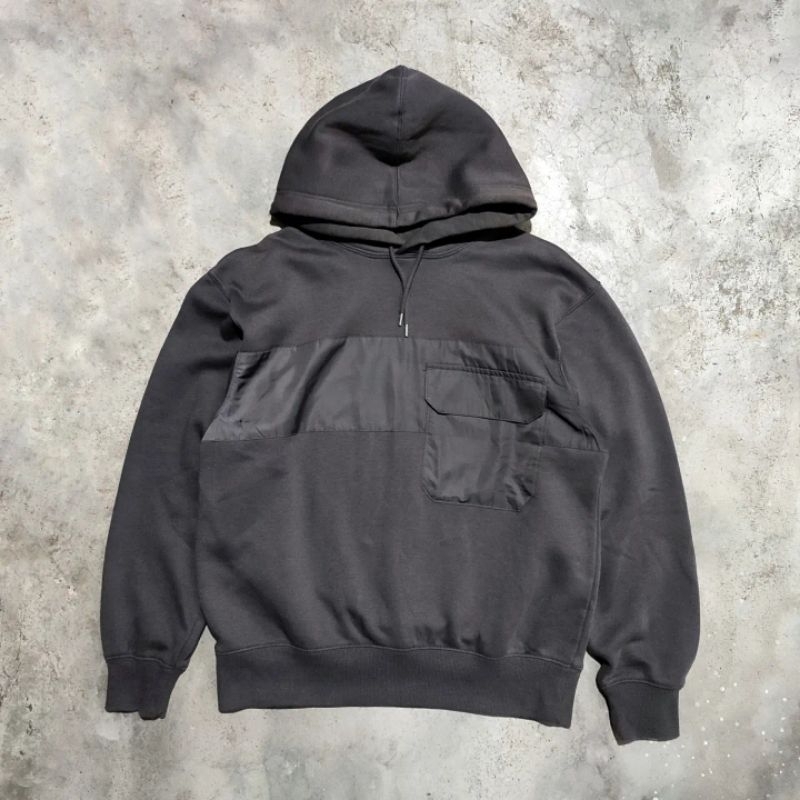 GU HOODIE POCKET