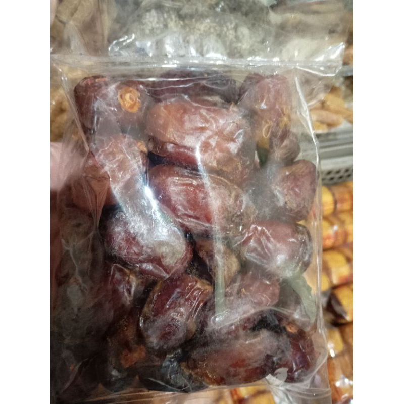 

Kurma 200 Gram