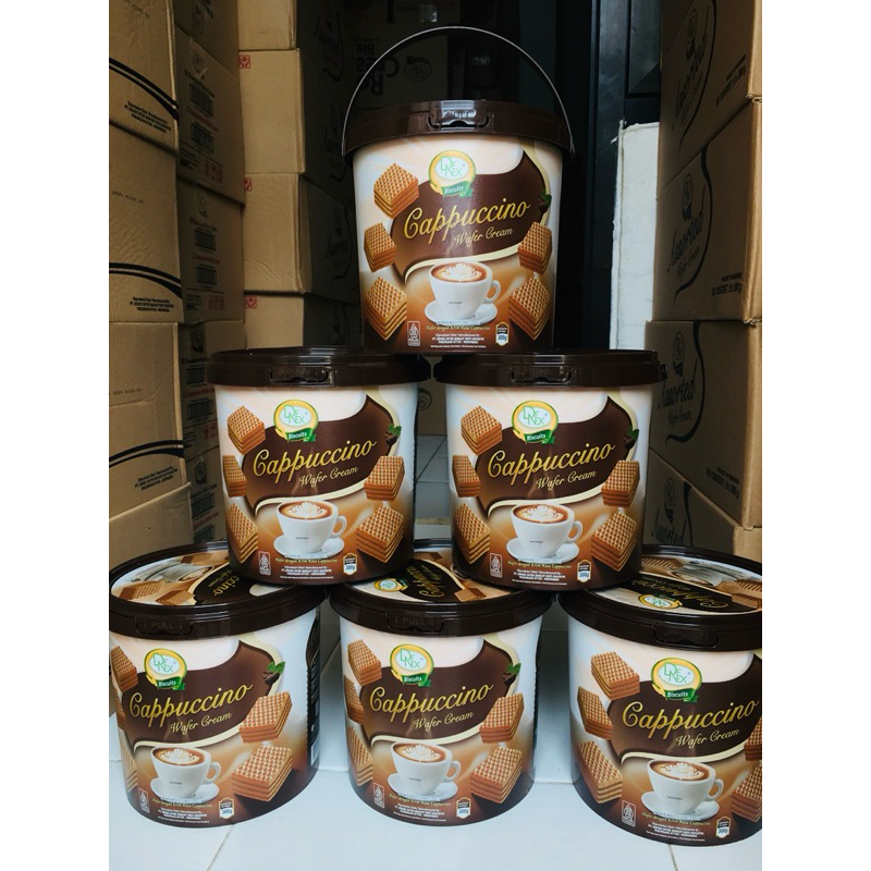 

Wafer Cream Denex 300gr (1 Dus isi 6 Kaleng)/Parcel/Hampers/Lebaran/exp 2026