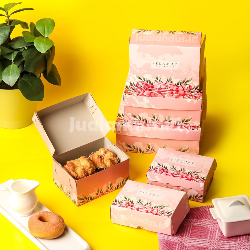 

Nycyta Home Dus Snack At Sm 14X10X7,5 (Min 1Pax Isi 10) 310Gr Rp1000/Lembar