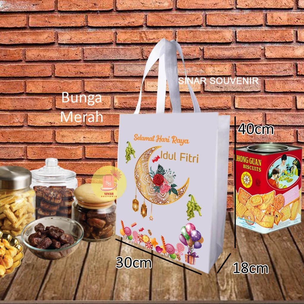 

TAS GOODIE BAG HAMPERS PARCEL LEBARAN IDUL FITRI EDISI WARNA PUTIH BAHAN TEBAL SIAP KIRIM