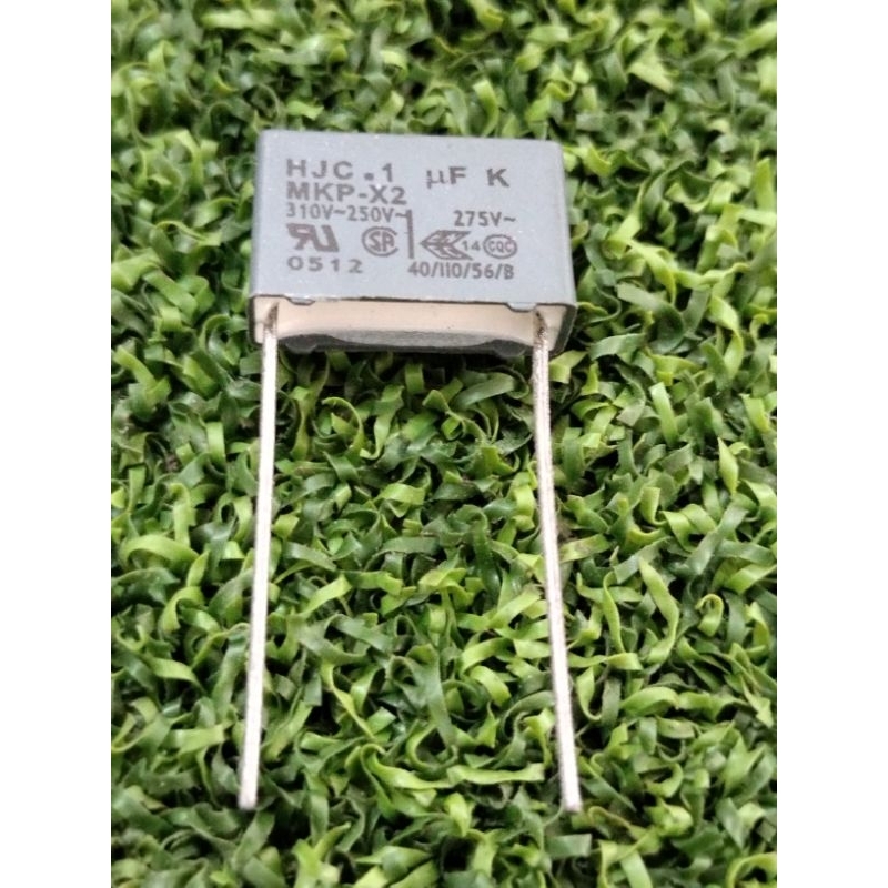 Capasitor mkp 104K 275v
