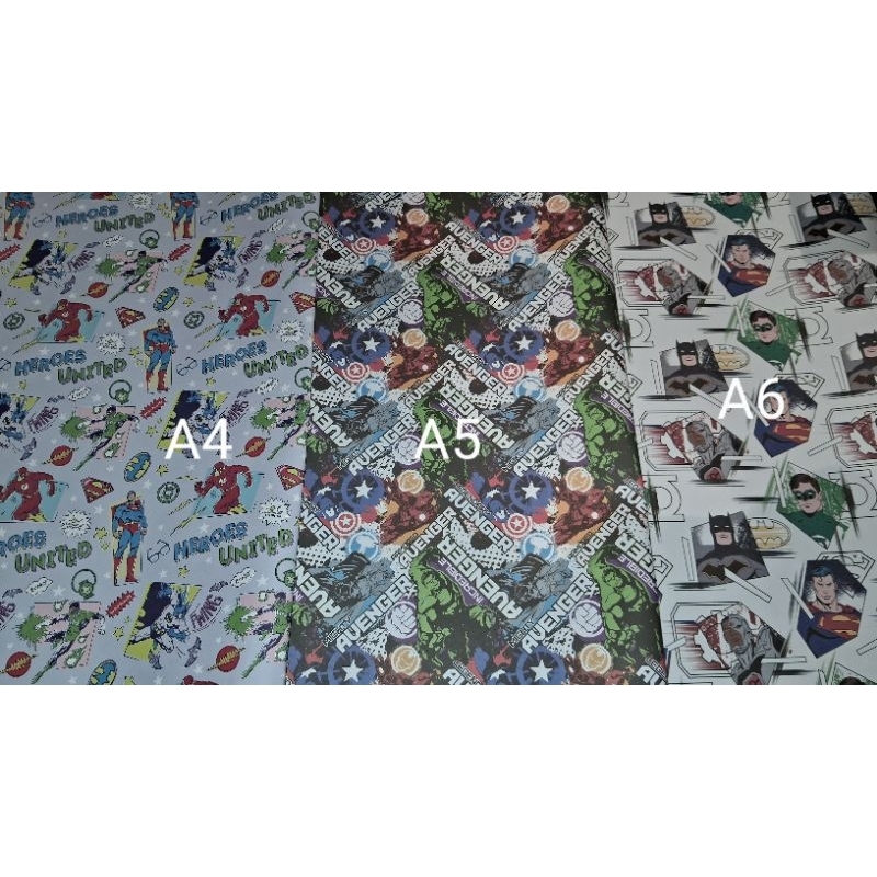 

kertas kado motiv karakter