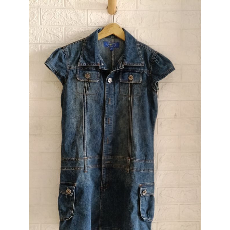 Dress jeans ( The B-Club )