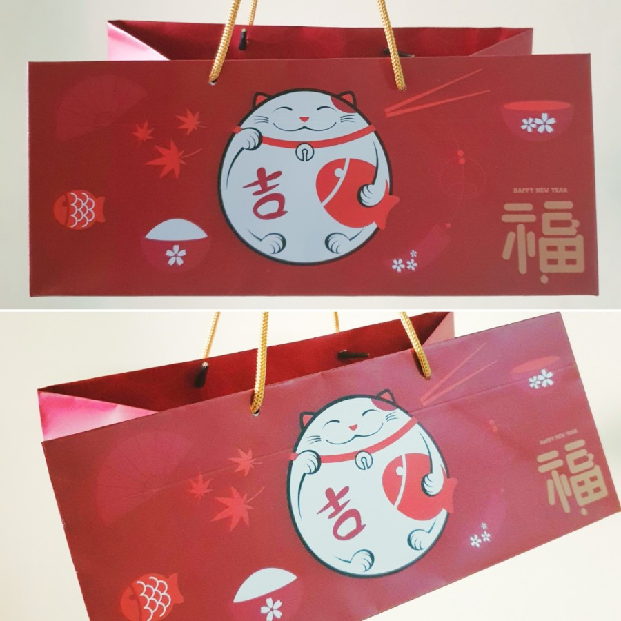 

(5 pcs) paperbag imlek motif lucky cat tas bingkisan snack parcel sincia cny packaging ukuran 31x19x13 cm