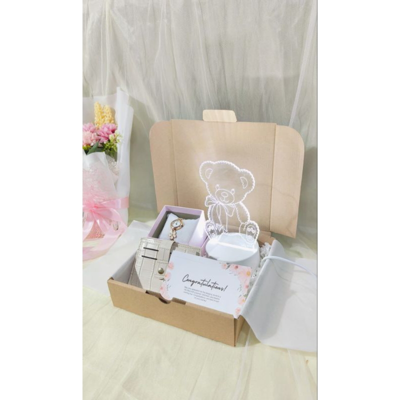 

Gift box special for girlfriend