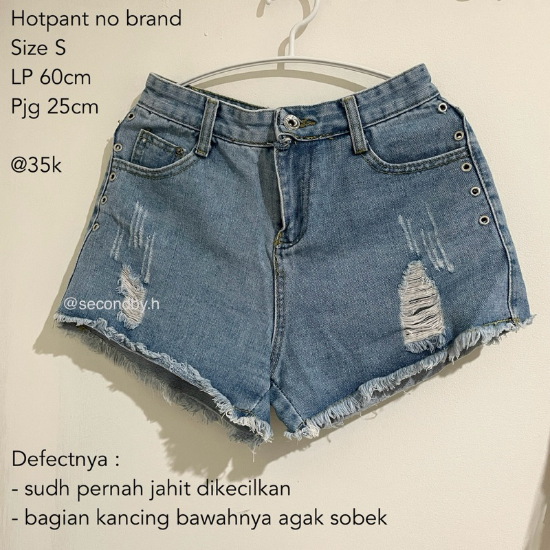 Ripped Hotpant Preloved