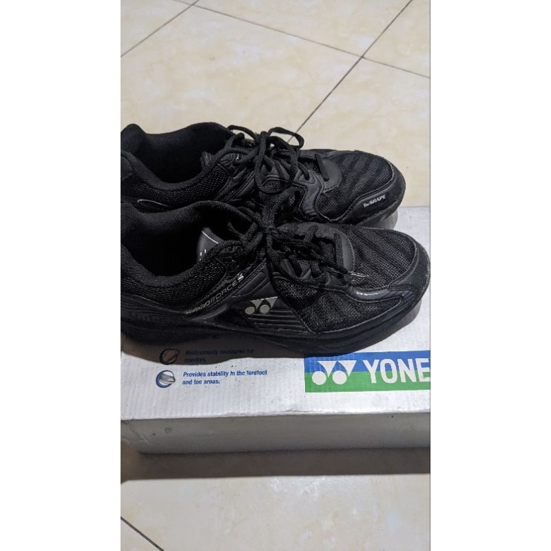 (second) sepatu badminton yonex original 100% type Yonex Hydroforce 5