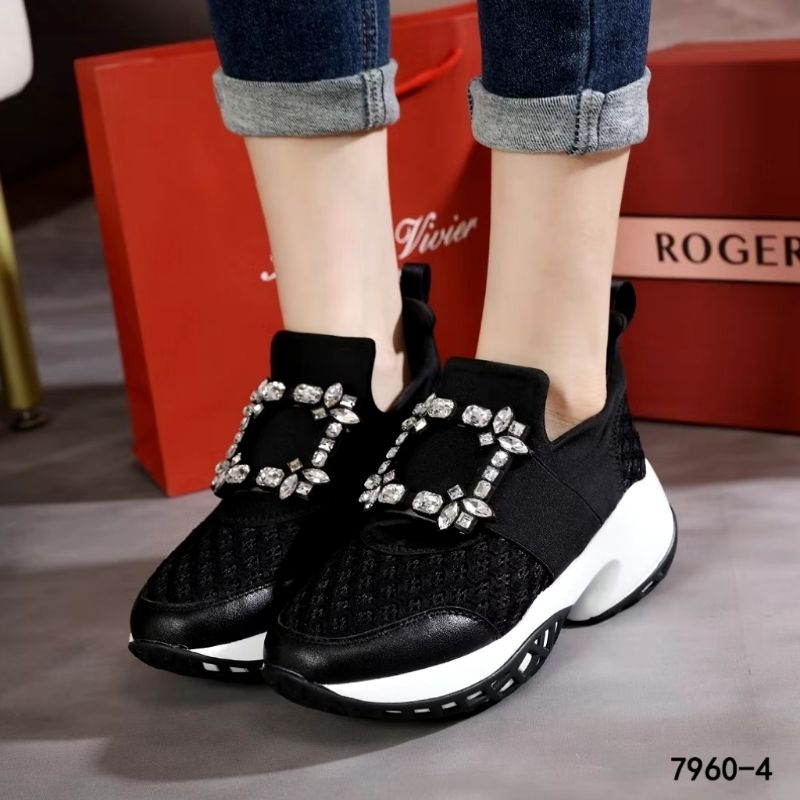 SEPATU SNEAKERS WANITA OLAHRAGA ORIGINAL IMPORT ROGER VIVIER PARIS 7960-4