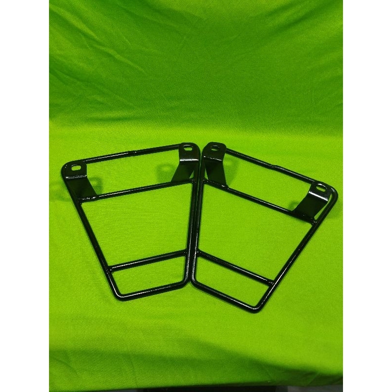 Dudukan besi side bag Honda Win 100 win 100 Hitam