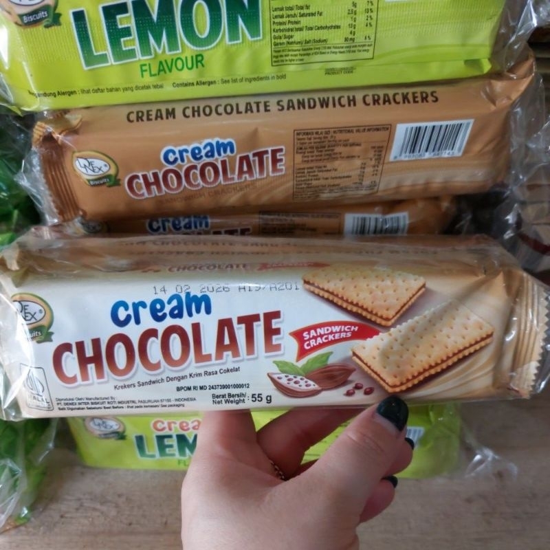 

Denex Cream Chocolate 1 pack isi 5 pcs