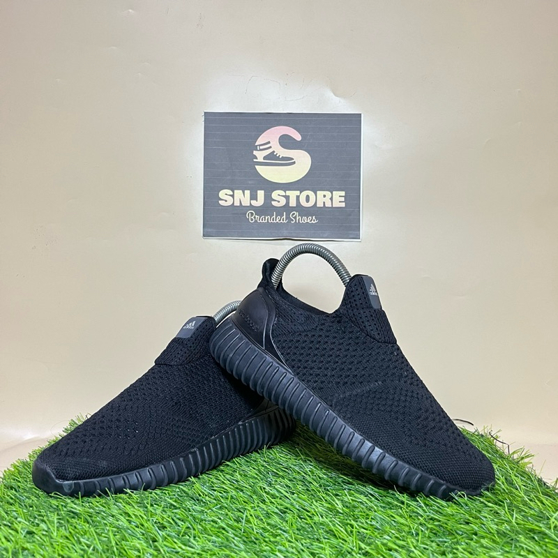 Adidas Slip On Ultra boost Black Sz 37,5 Second