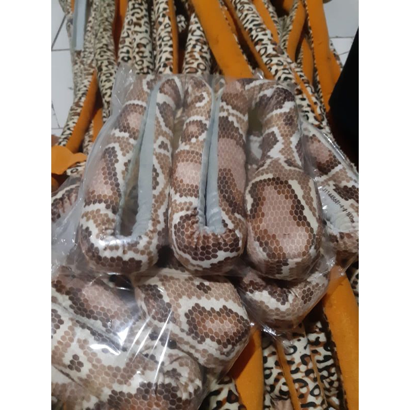 Boneka Ular panjang 125 cm boneka mainan anak lucu dan lembut