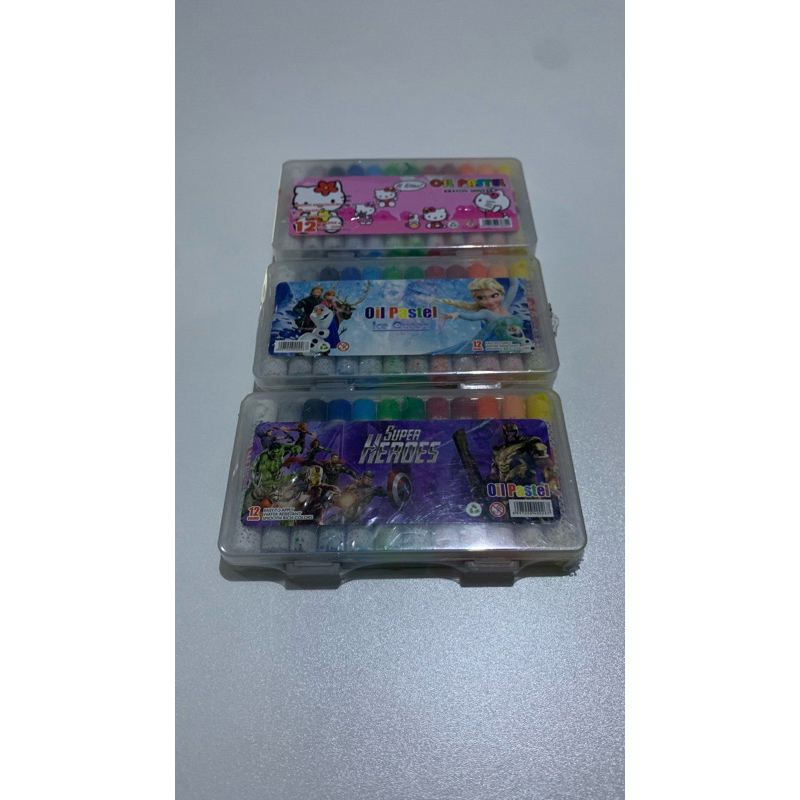 

Krayon kecil isi 12