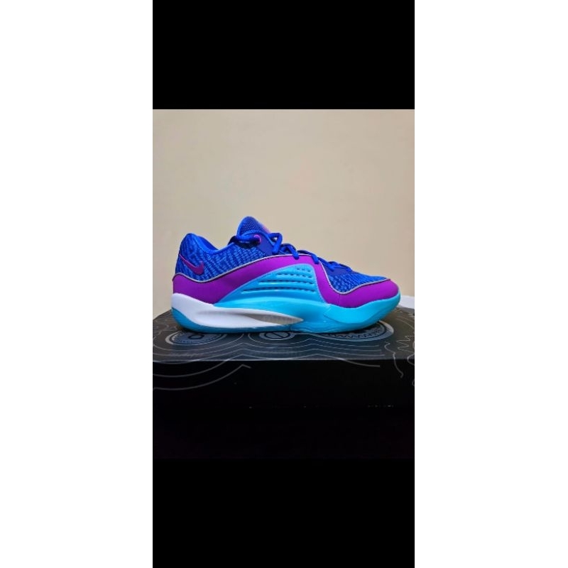 Nike KD 16