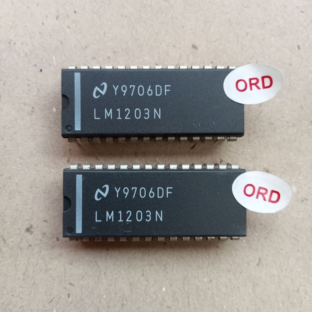 LM1203 N / LM 1203 N IC / Transistor
