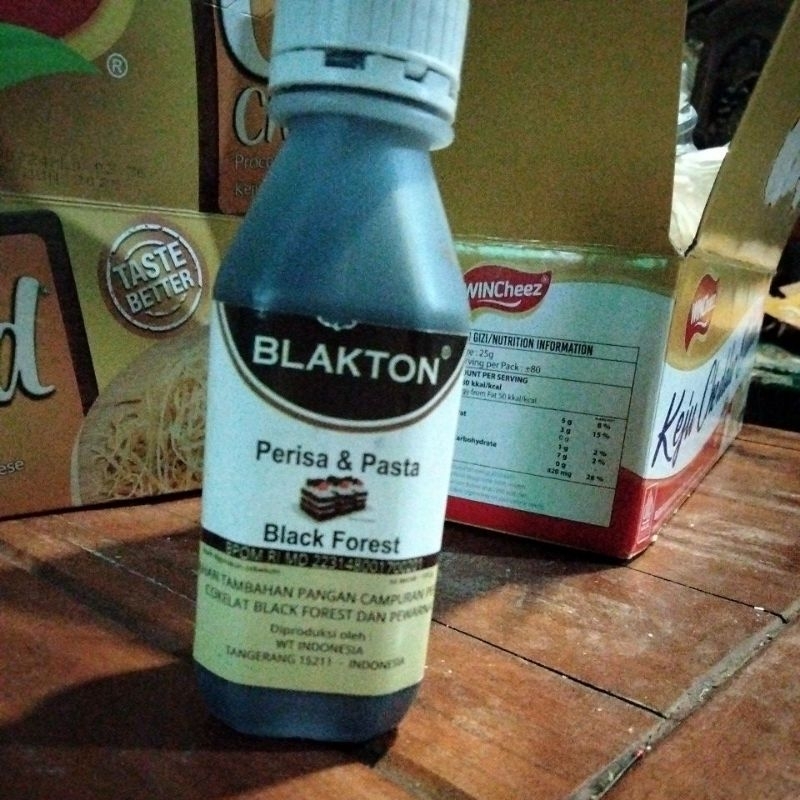 

blakton cokelat black forest