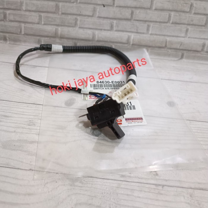 SWITCH SPEED SWITCH TONGKAT PERSNELING HINO 500 FM260JD 84630 E0031