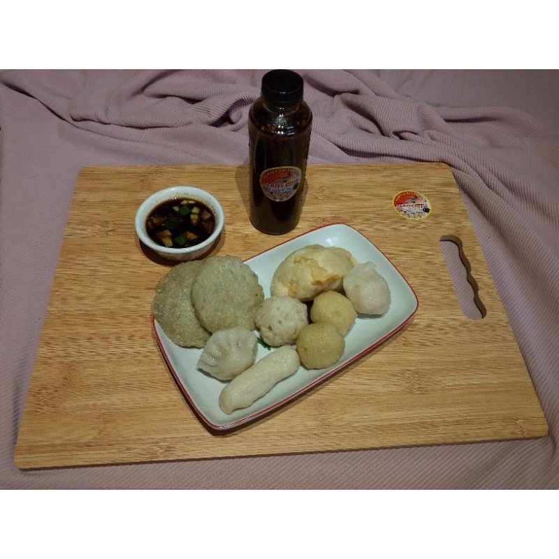 

PEMPEK KECIL IKAN GABUS+CUKA PALEMBANG YANG KENTAL